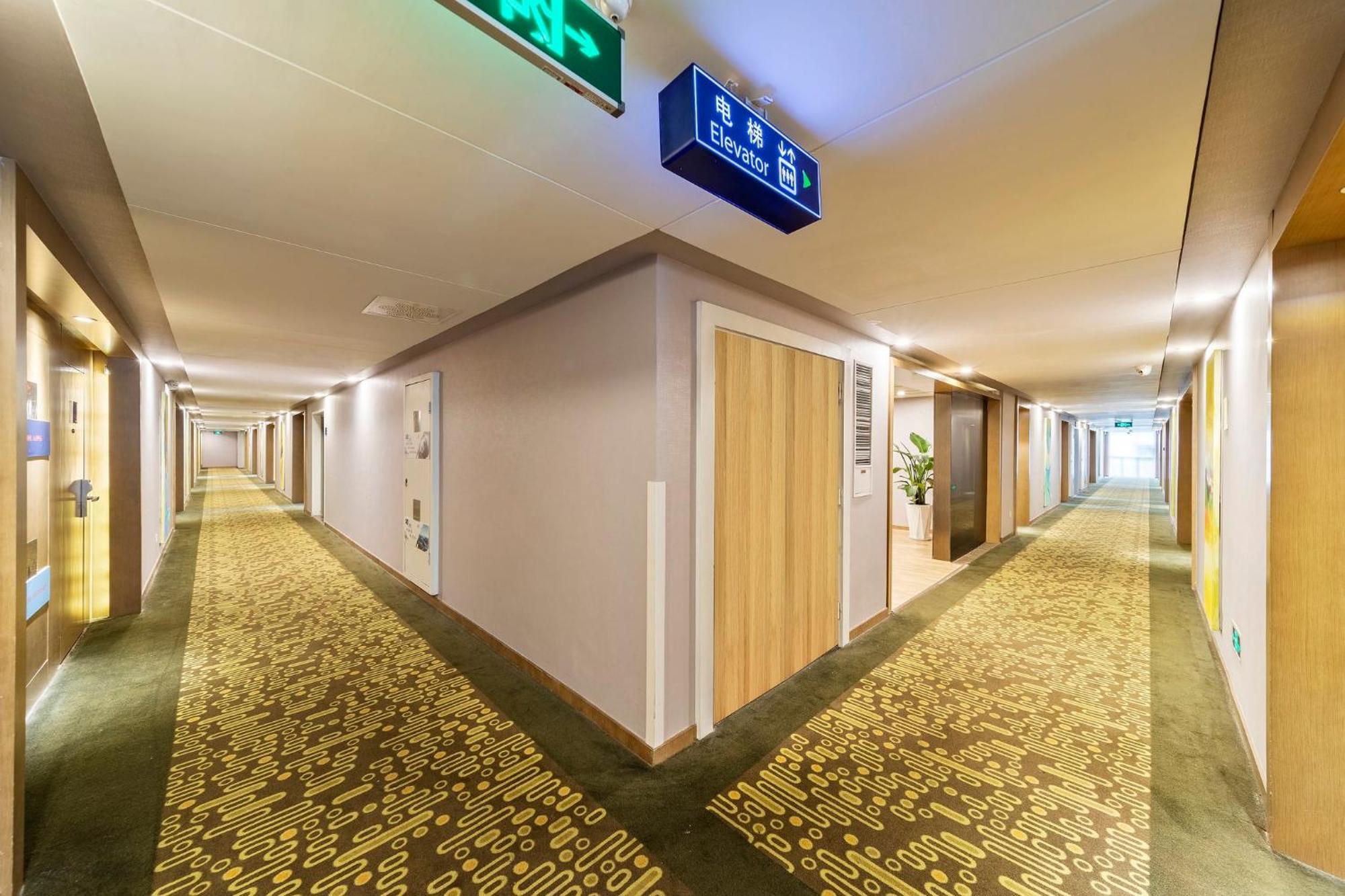 Holiday Inn Express Dujiangyan Ancient City Exterior foto